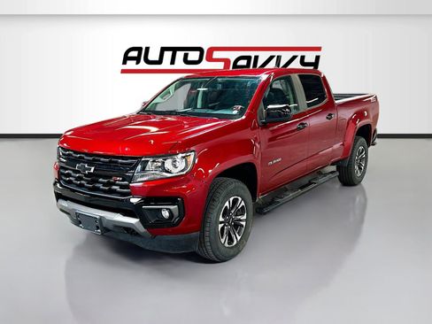 Used 2021 Chevrolet Colorado Z71 AWD/4WD image 3