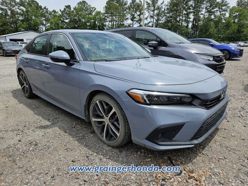 Used 2024 Honda Civic Touring image 4