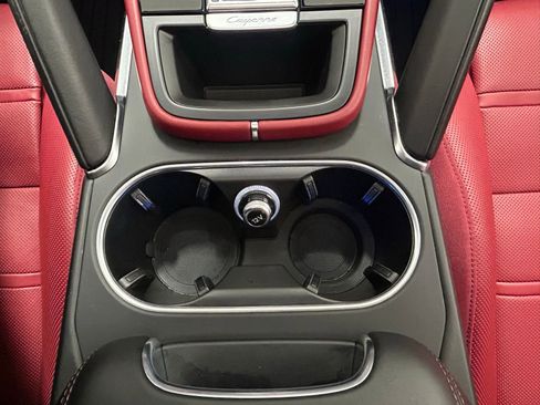 Used 2023 Porsche Cayenne Turbo image 23