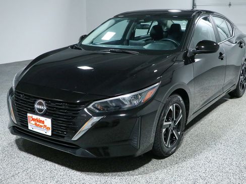 Used 2025 Nissan Sentra SV FWD image 29