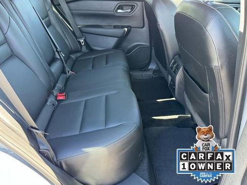 Used 2024 Nissan Rogue SL w/ SL Premium Package image 14