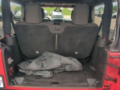 Used 2016 Jeep Wrangler Sport AWD/4WD image 21