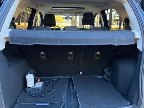 Used 2022 Ford EcoSport SE w/ SE Convenience Package image 17