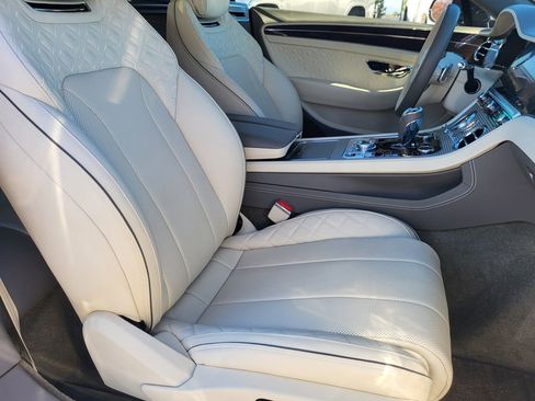 Used 2023 Bentley Continental GT Azure image 20