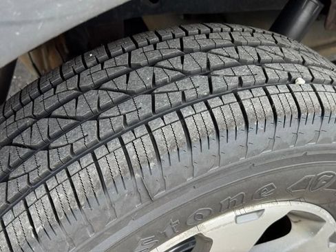 Used 2013 Ford F150 FX4 w/ Luxury Equipment Group AWD/4WD image 37