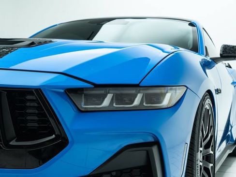 Used 2024 Ford Mustang GT Premium RWD image 11