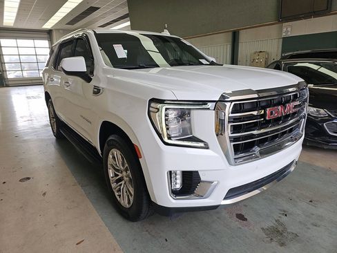 Used 2021 GMC Yukon SLT image 3