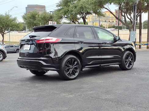 Certified 2024 Ford Edge SE w/ Black Appearance Package AWD/4WD image 6