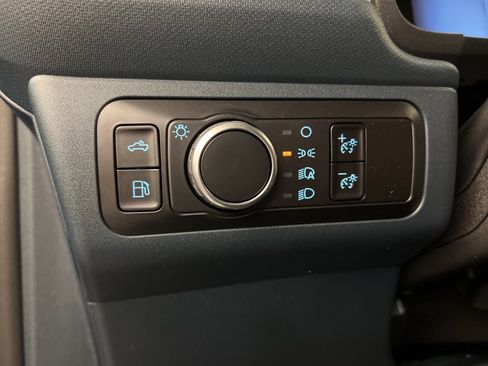 New 2025 Ford Maverick XLT w/ Equipment Group 301A image 23