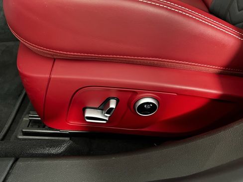 Used 2021 Maserati Ghibli S GranLusso image 31