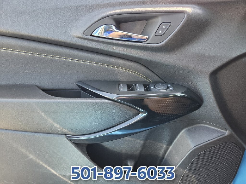 Used 2025 Chevrolet Trax ACTIV w/ Driver Confidence Package FWD image 26