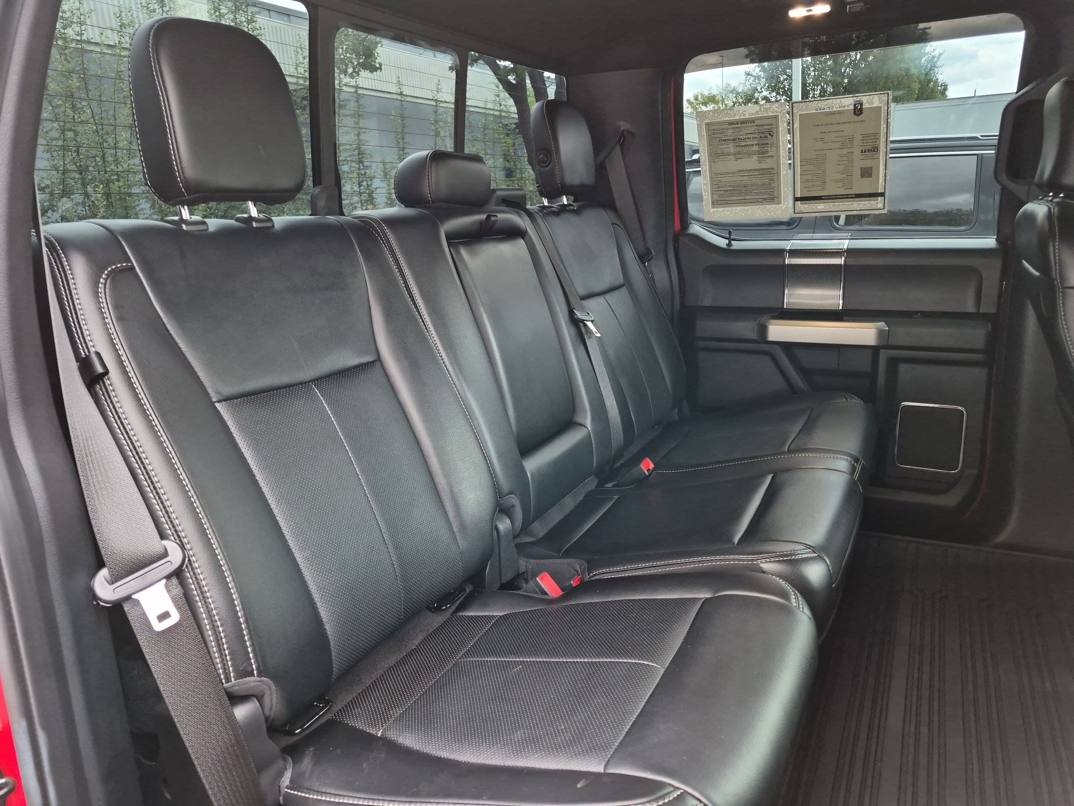Used 2019 Ford F150 Lariat w/ Equipment Group 502A Luxury AWD/4WD image 28