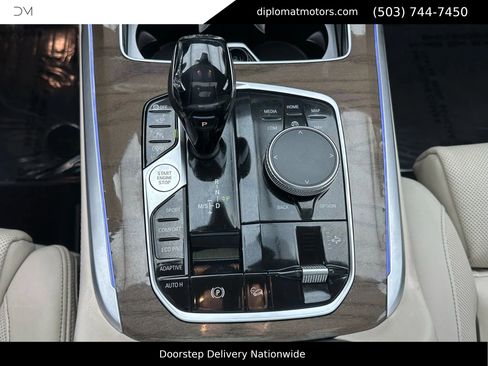 Used 2020 BMW X7 xDrive40i w/ Luxury Seating Package image 41