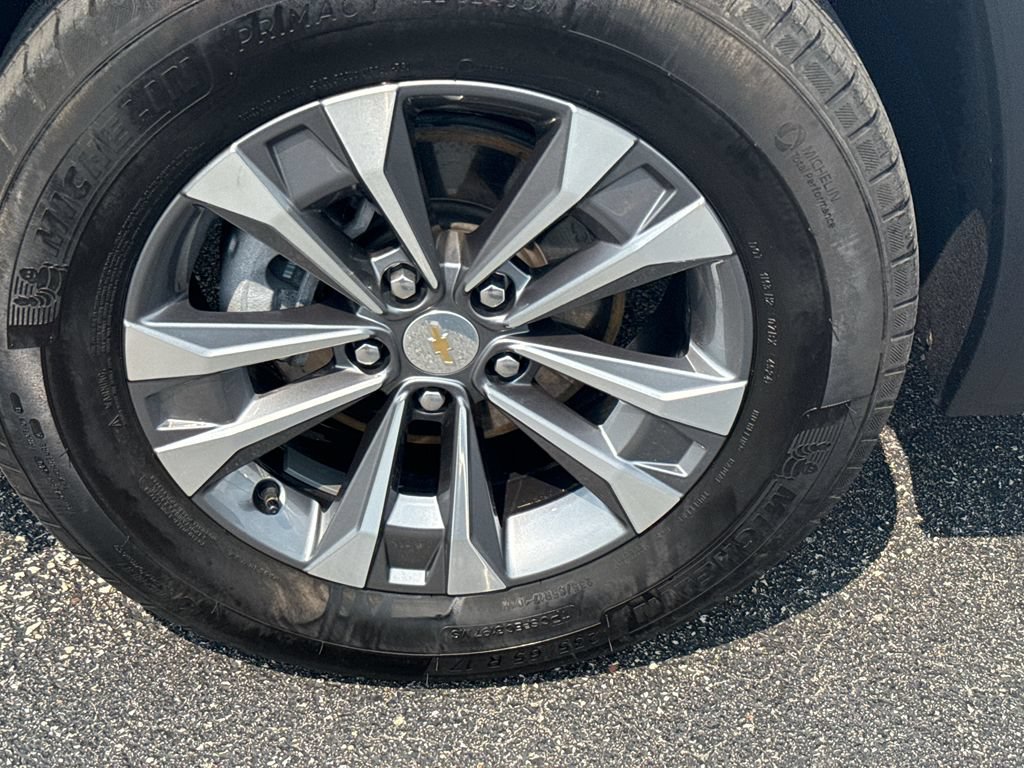 Certified 2025 Chevrolet Equinox LT w/ Safety and Technology Package AWD/4WD image 8