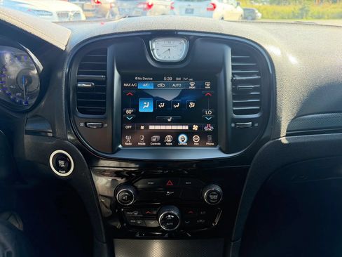 Used 2016 Chrysler 300 S RWD image 16