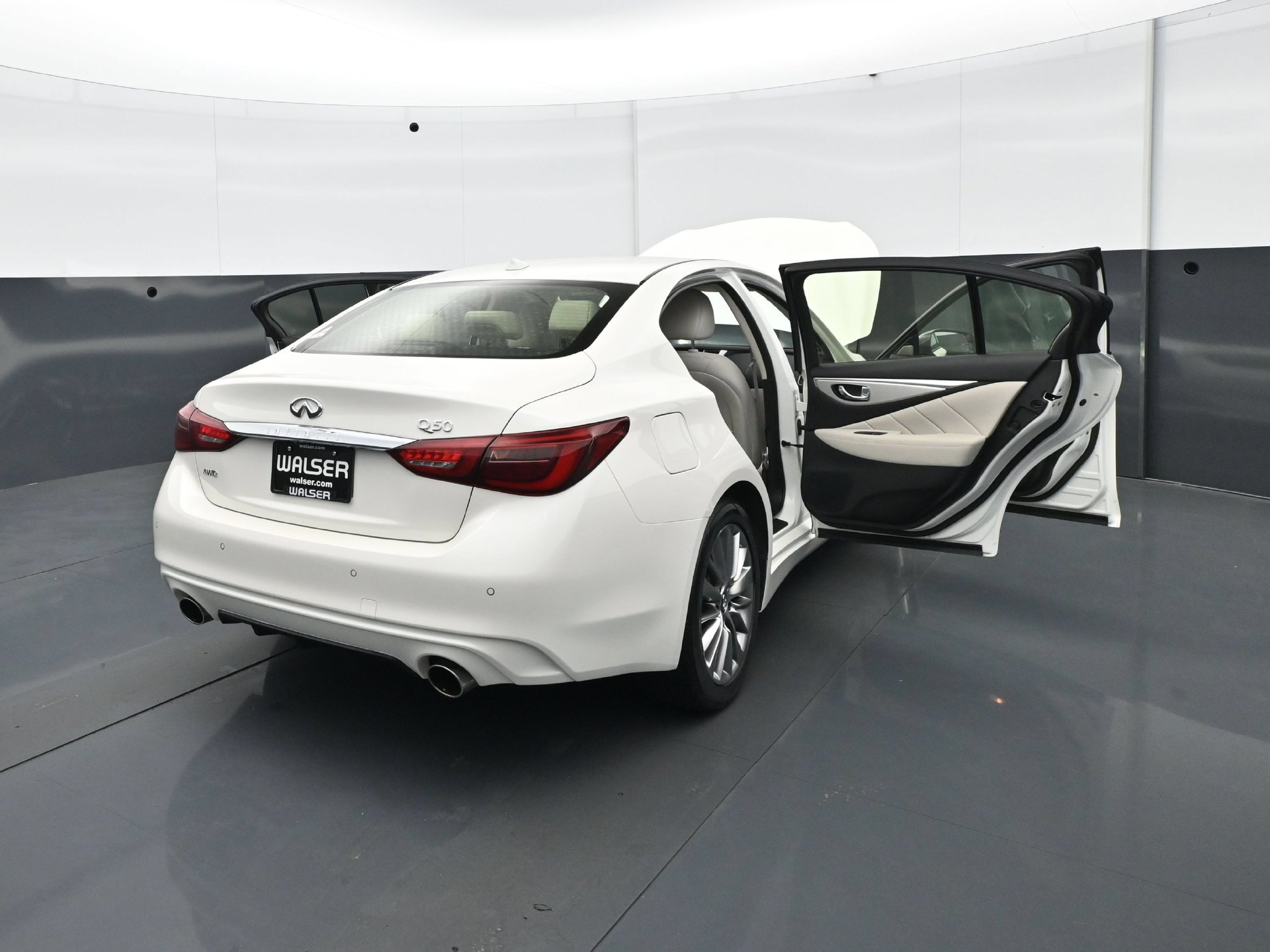 Used 2024 INFINITI Q50 Luxe AWD/4WD image 31