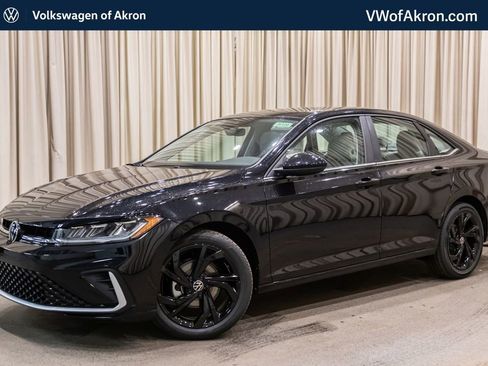 New 2026 Volkswagen Jetta SE FWD image 1
