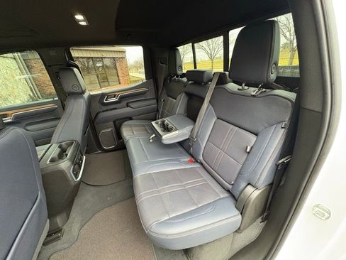 Used 2022 Chevrolet Silverado 1500 High Country w/ Technology Package image 53