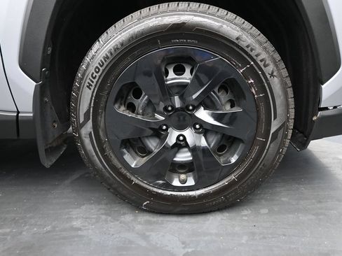 Used 2020 Toyota RAV4 LE w/ All Weather Liner Package AWD/4WD image 10