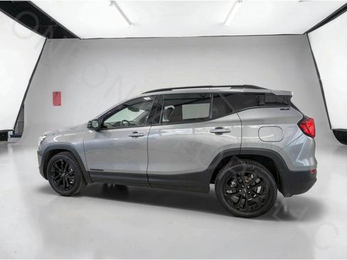 Used 2021 GMC Terrain SLT w/ Elevation Edition AWD/4WD image 8