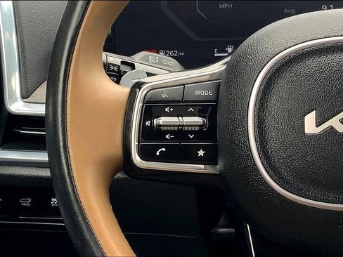 Used 2024 Kia Sorento SX Prestige w/ Olive Brown Leather Package image 20