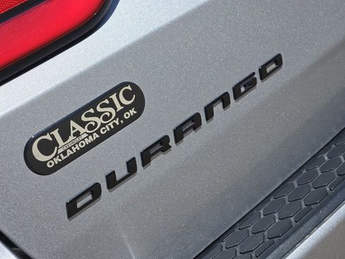 Used 2021 Dodge Durango SXT image 32