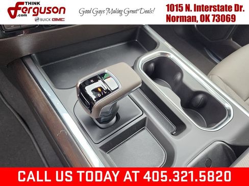 New 2026 GMC Sierra 1500 SLT w/ SLT Premium Plus Package AWD/4WD image 30