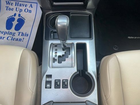 Used 2019 Toyota 4Runner SR5 Premium RWD image 15