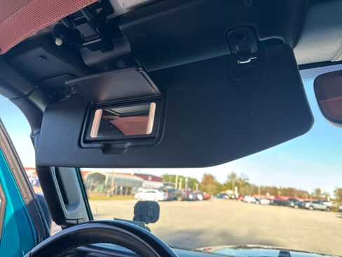 Used 2020 Jeep Wrangler Unlimited Sahara w/ Uconnect 4C Nav & Sound Group image 33