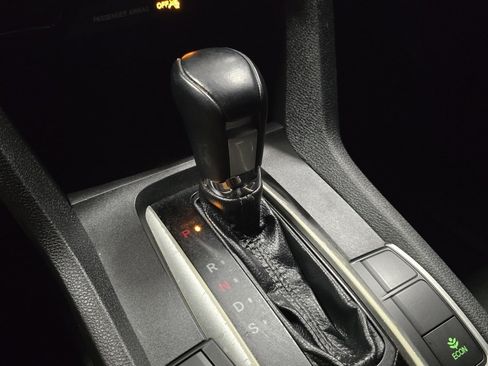 Used 2019 Honda Civic Sport image 28