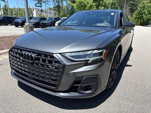 Used 2025 Audi S8 AWD/4WD image 1