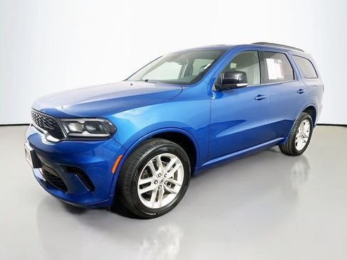 Used 2024 Dodge Durango GT AWD/4WD image 3