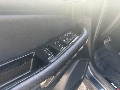 Used 2020 Ford Edge ST w/ Equipment Group 401A AWD/4WD image 11