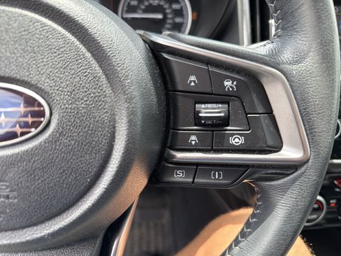 Used 2020 Subaru Forester Premium AWD/4WD image 28