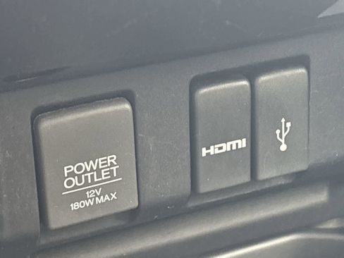 Used 2017 Honda Fit EX image 28