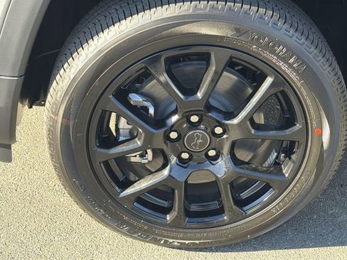 New 2026 Jeep Compass Latitude AWD/4WD image 14