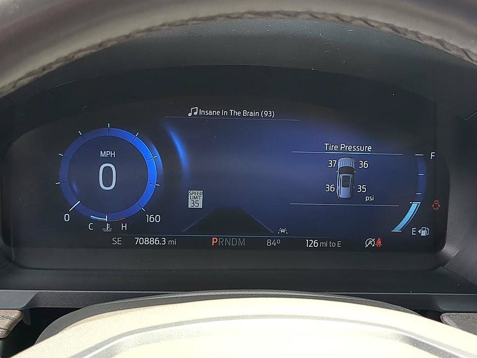 Used 2020 Ford Explorer Platinum w/ Premium Technology Package AWD/4WD image 21