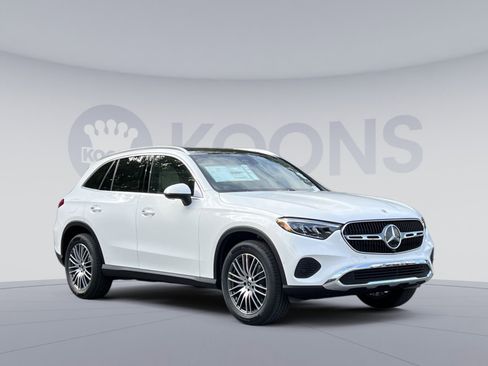 Certified 2026 Mercedes-Benz GLC 300 4MATIC image 8