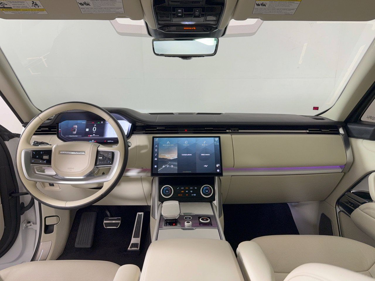 Used 2023 Land Rover Range Rover SV AWD/4WD image 17