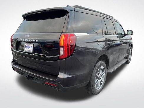 New 2026 Ford Expedition Active image 6