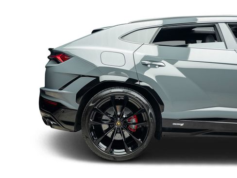Used 2023 Lamborghini Urus S AWD/4WD image 31
