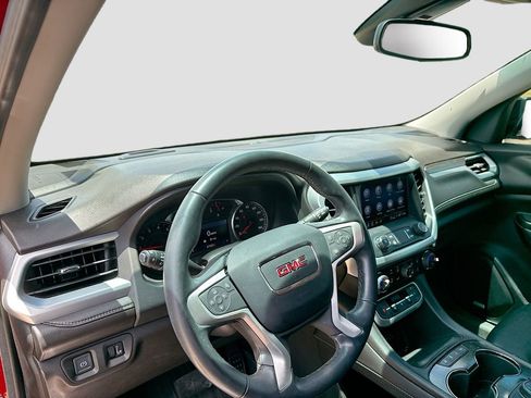 Used 2023 GMC Acadia SLT w/ Elevation Edition FWD image 12