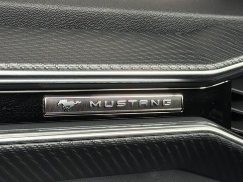 Used 2025 Ford Mustang Premium image 26