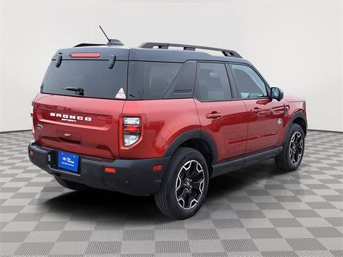 Certified 2025 Ford Bronco Sport Outer Banks w/ Outer Banks Tech Package+ image 13