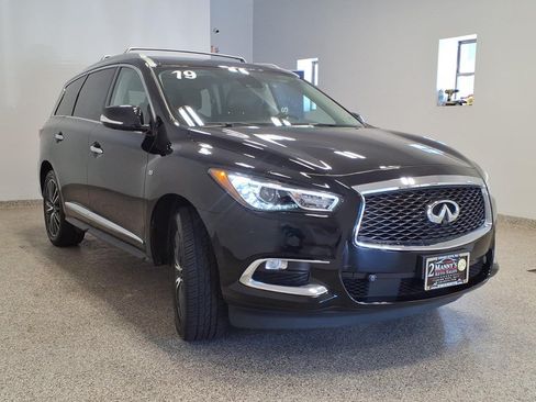 Used 2019 INFINITI QX60 Luxe w/ Sensory Package AWD/4WD image 3
