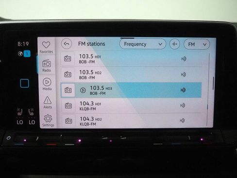 Used 2025 Volkswagen Atlas SE w/ Panoramic Sunroof Package FWD image 31