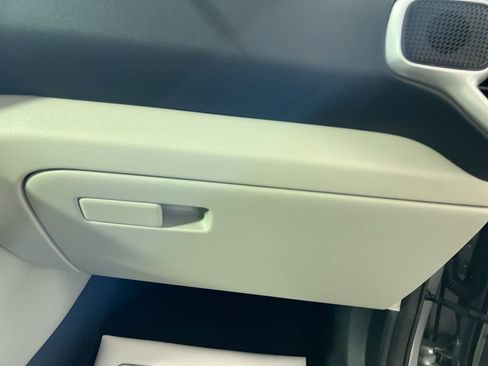 Certified 2025 Kia Soul LX w/ LX Technology Package image 31