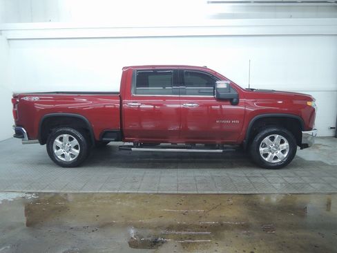 Used 2020 Chevrolet Silverado 2500 LTZ w/ LTZ Plus Package image 2