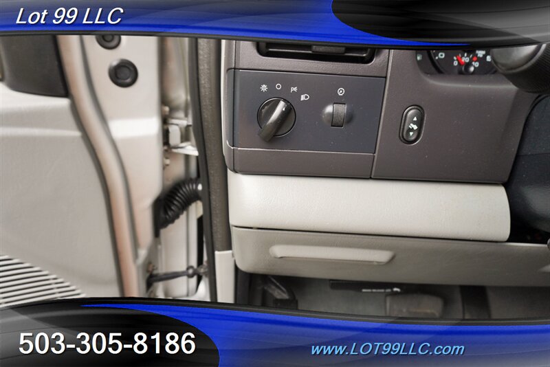 Used 2005 Ford F350 XLT AWD/4WD image 21