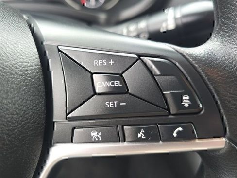 Used 2024 Nissan Sentra SV FWD image 21